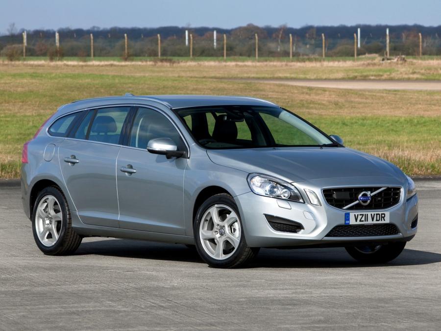  Volvo V60 DRIVe 2011 года  (UK) (фото 5 из 6)